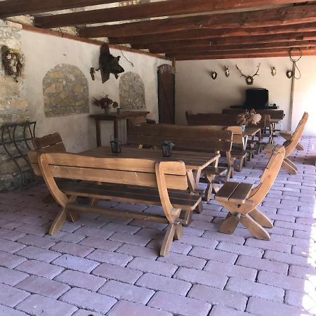 Zamecek Zdiky - Moderni Velky Apartman Bujanov Kültér fotó